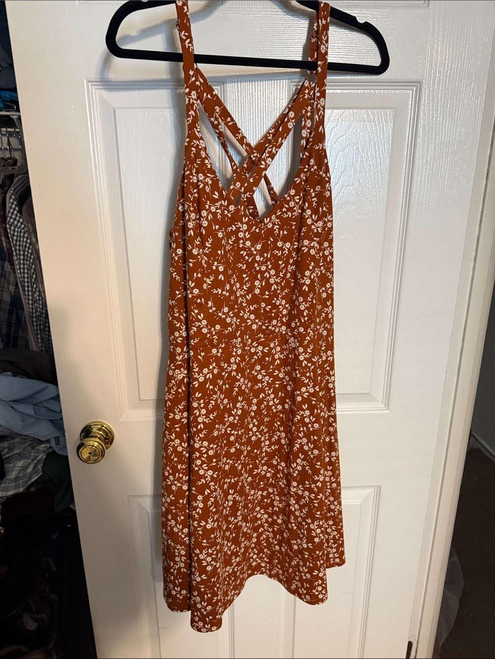 nine britton Rust Floral Crisscross-Back Midi Dress